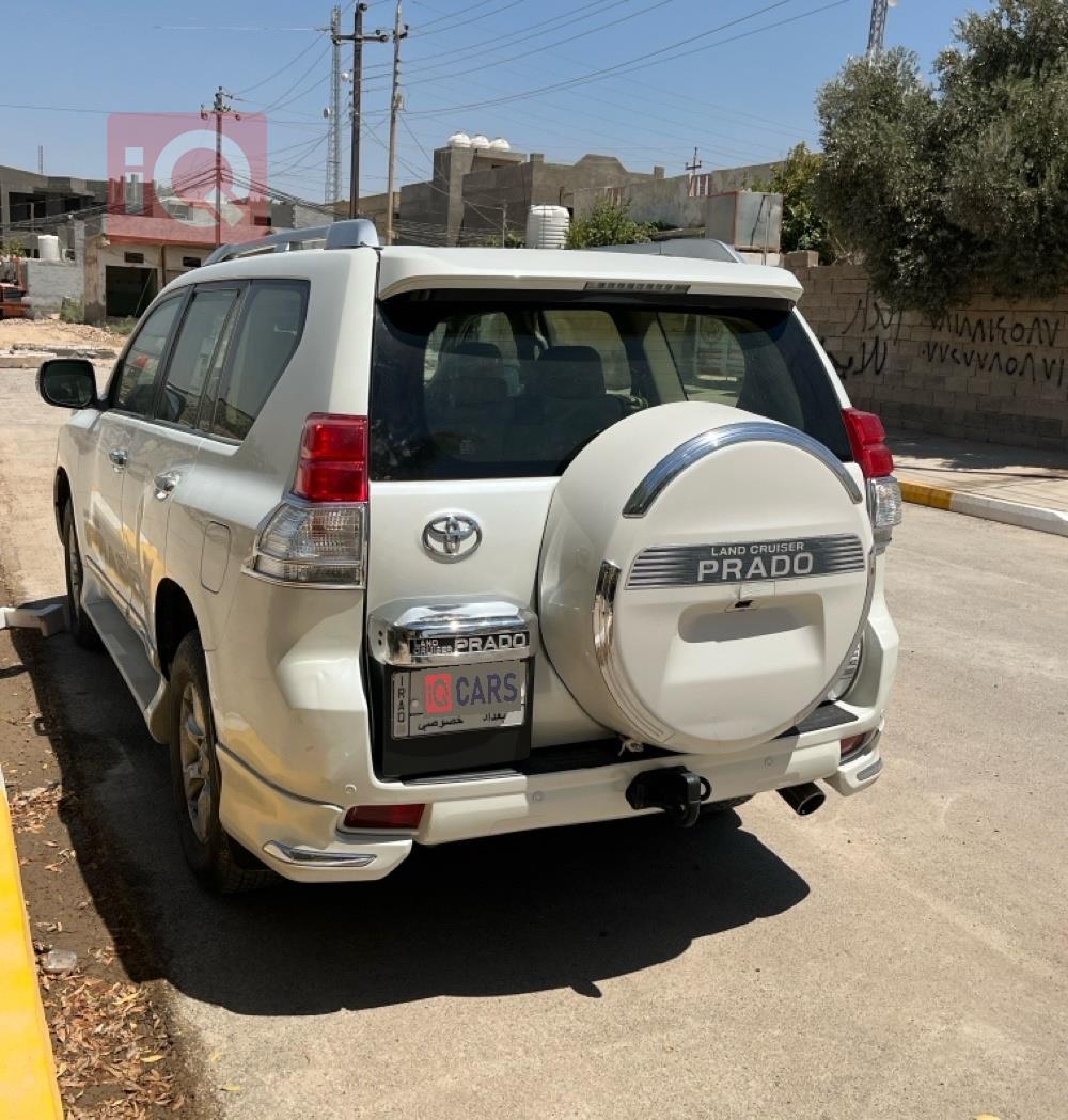 تۆیۆتا لاندكروزر پرادۆ